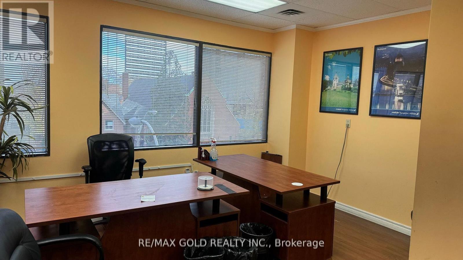 301 - 600 Sherbourne Street, Toronto, Ontario  M4X 1W4 - Photo 17 - C12185447