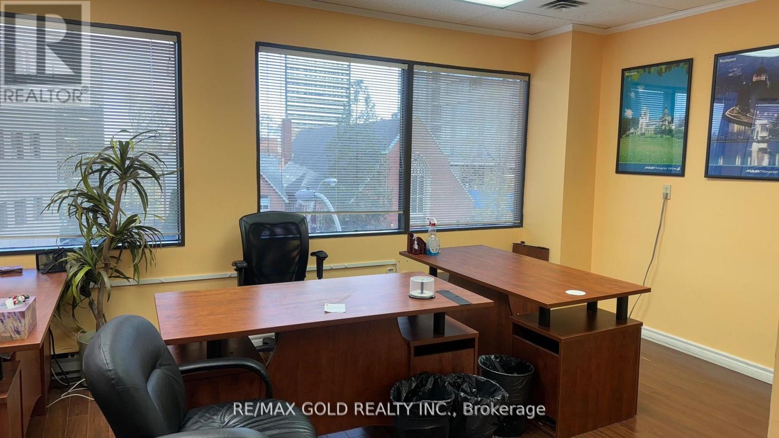 301 - 600 Sherbourne Street, Toronto, Ontario  M4X 1W4 - Photo 18 - C12185447