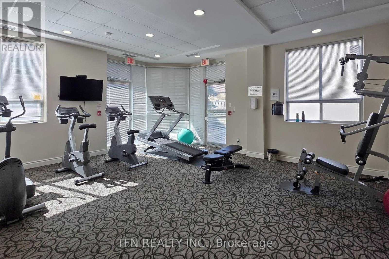305 - 3130 Yonge Street, Toronto, Ontario  M4N 2K6 - Photo 33 - C12185437