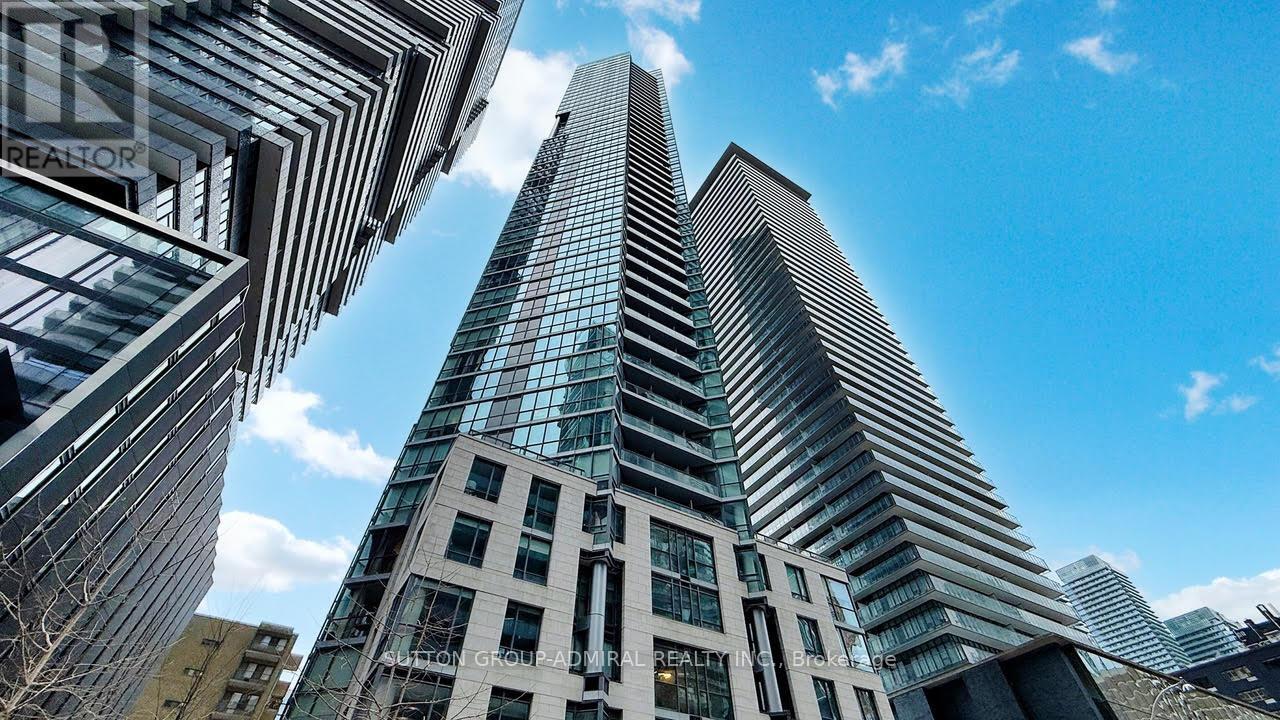 2912 - 45 Charles Street E, Toronto, Ontario  M4Y 0B8 - Photo 1 - C12185450