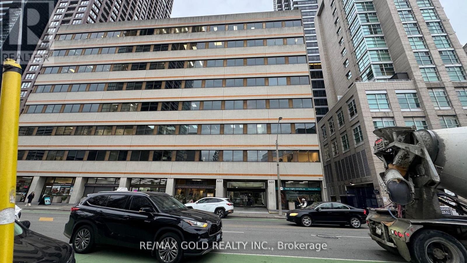 Property at 301 - 600 SHERBOURNE STREET image 1