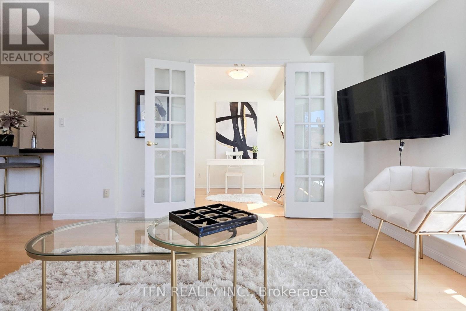 305 - 3130 Yonge Street, Toronto, Ontario  M4N 2K6 - Photo 8 - C12185437
