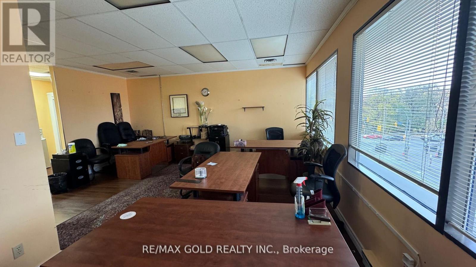 301 - 600 Sherbourne Street, Toronto, Ontario  M4X 1W4 - Photo 6 - C12185447