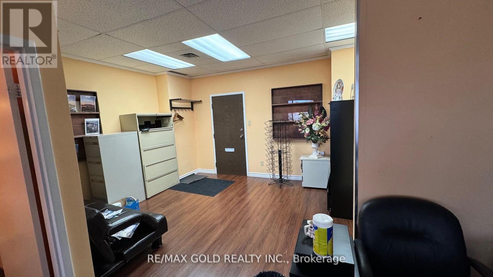 301 - 600 Sherbourne Street, Toronto, Ontario  M4X 1W4 - Photo 13 - C12185447