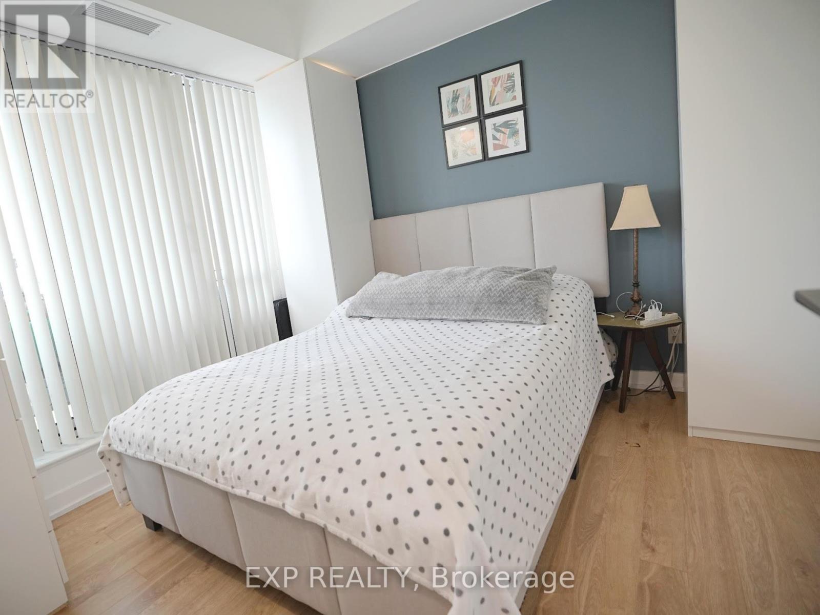 312 - 501 St Clair Avenue W, Toronto, Ontario  M5P 0A2 - Photo 12 - C12188236