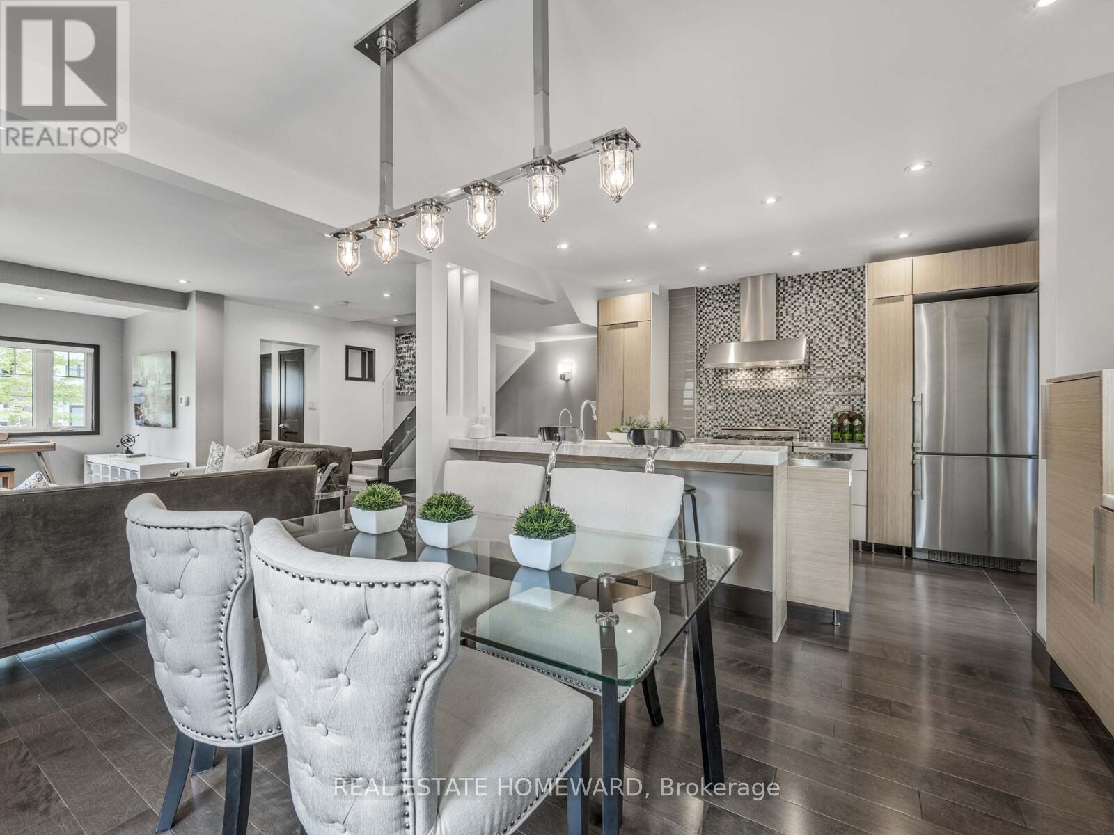 258 St Clements Avenue, Toronto, Ontario  M5R 1H5 - Photo 10 - C12188246