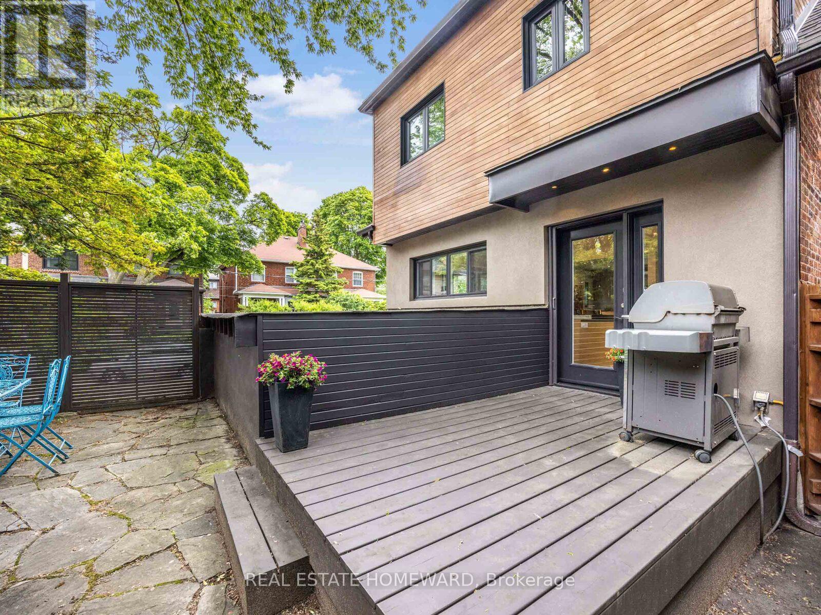 258 St Clements Avenue, Toronto, Ontario  M5R 1H5 - Photo 32 - C12188246