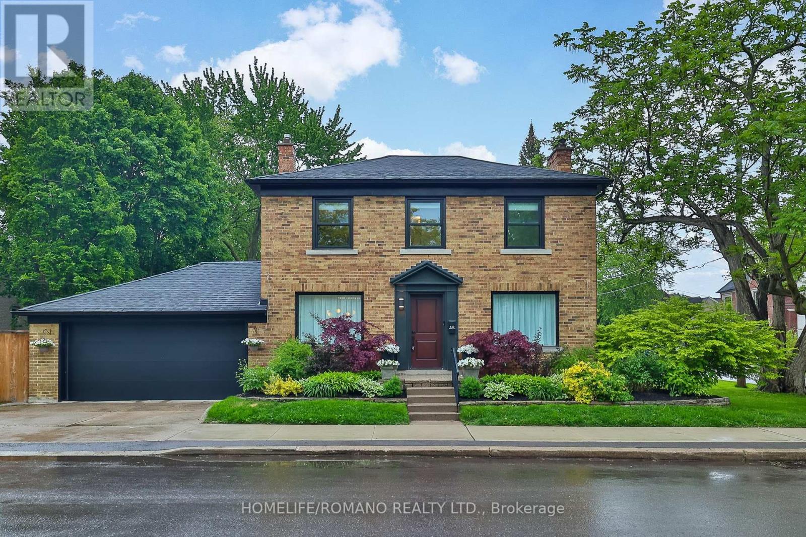 542 Deloraine Avenue, Toronto, Ontario  M5M 2C3 - Photo 1 - C12185577