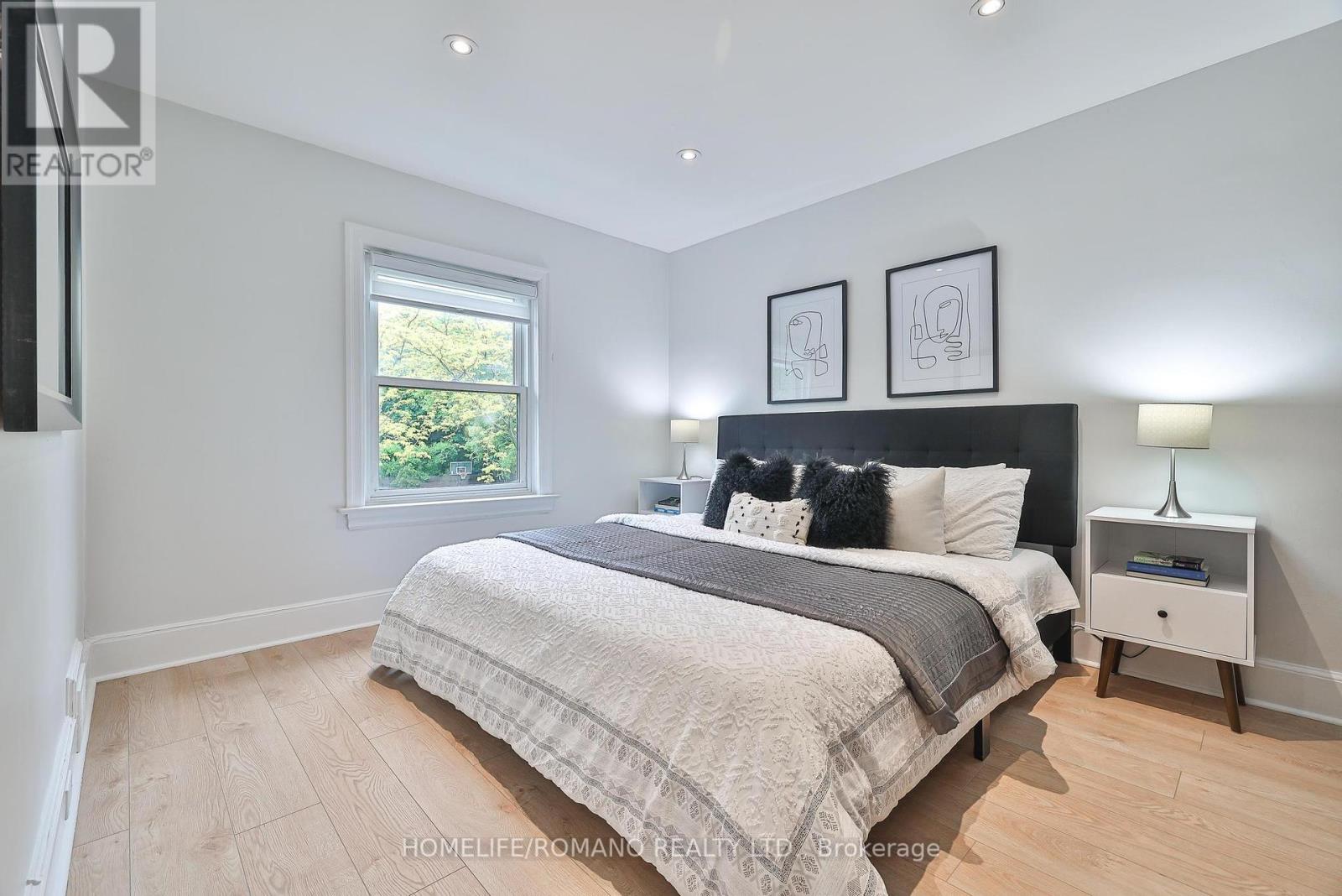 542 Deloraine Avenue, Toronto, Ontario  M5M 2C3 - Photo 26 - C12185577