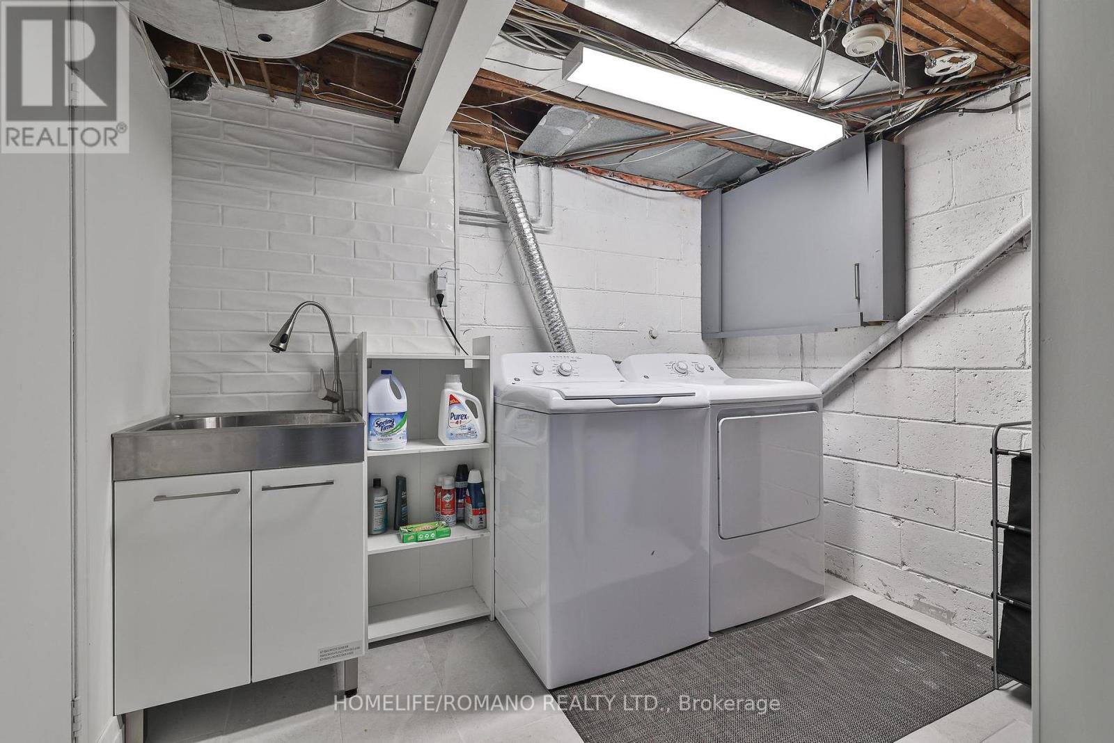 542 Deloraine Avenue, Toronto, Ontario  M5M 2C3 - Photo 46 - C12185577