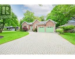 253 ROBINA Road, Ancaster, Ontario