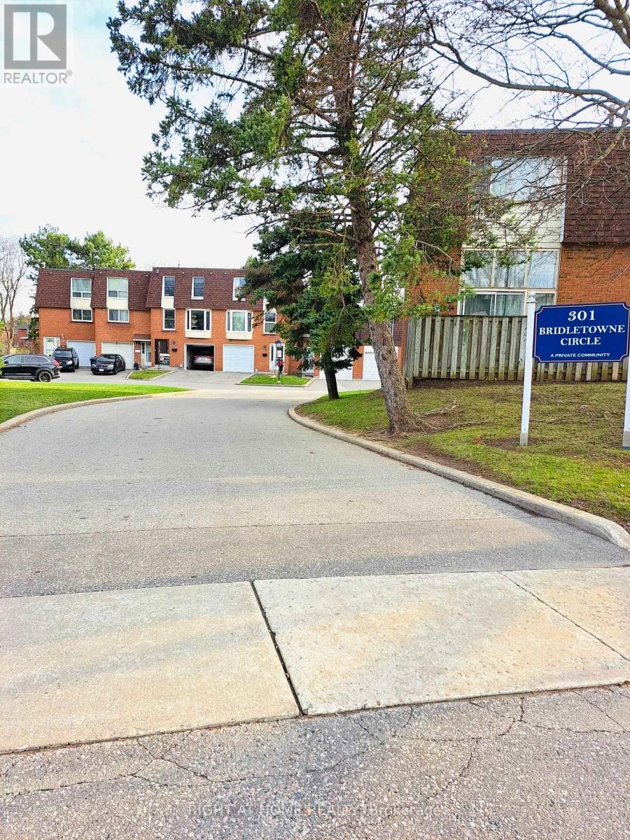 21 - 301 Bridletowne Circle W, Toronto, Ontario  M1W 2H7 - Photo 2 - E12089202