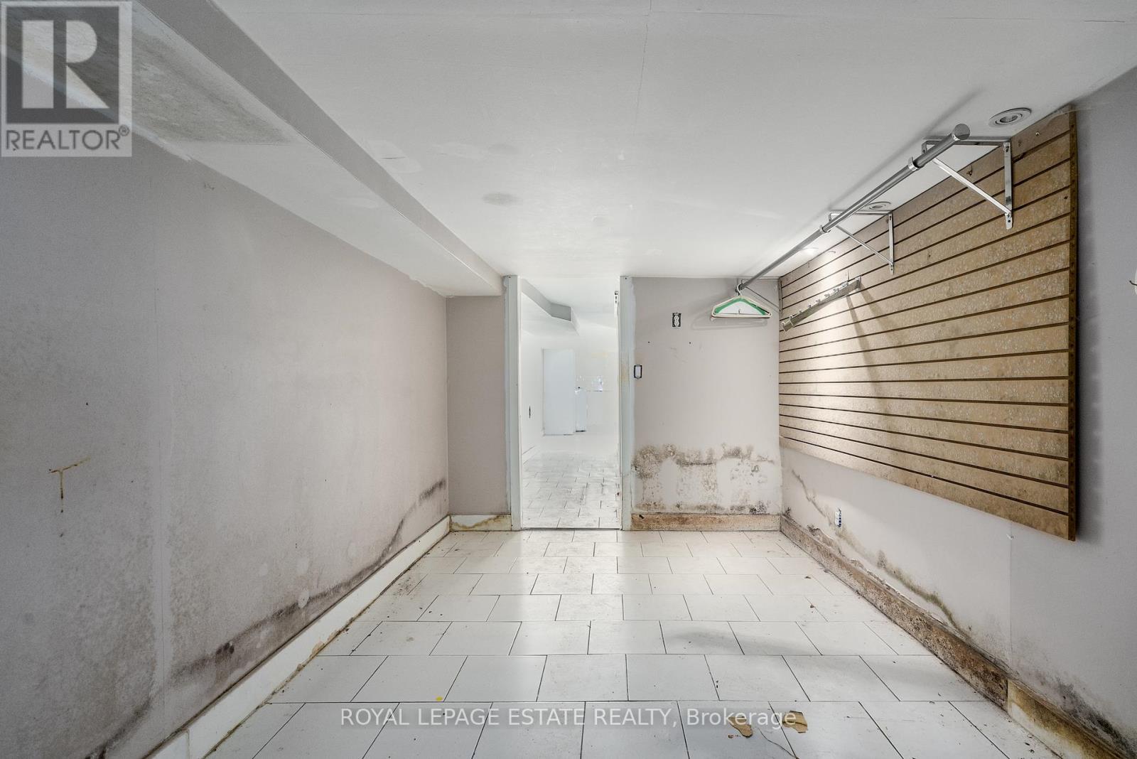 874 Eastern Avenue, Toronto, Ontario  M4L 1A3 - Photo 30 - E12185483