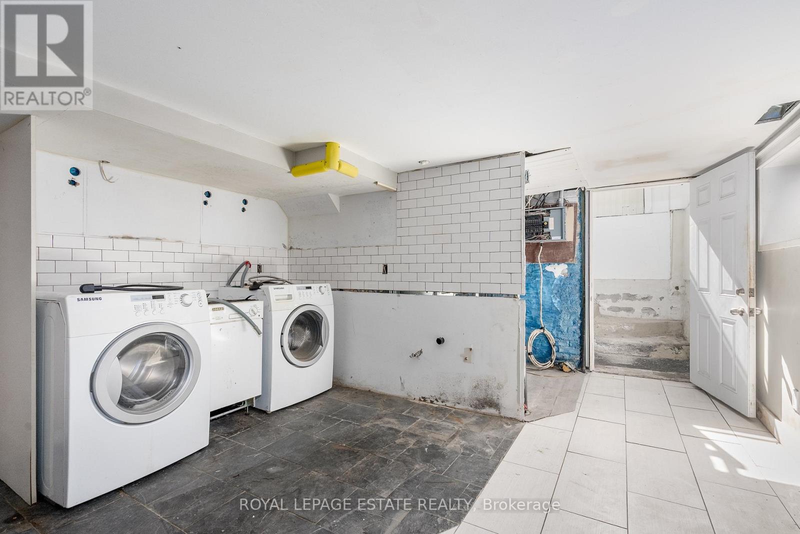 874 Eastern Avenue, Toronto, Ontario  M4L 1A3 - Photo 25 - E12185483