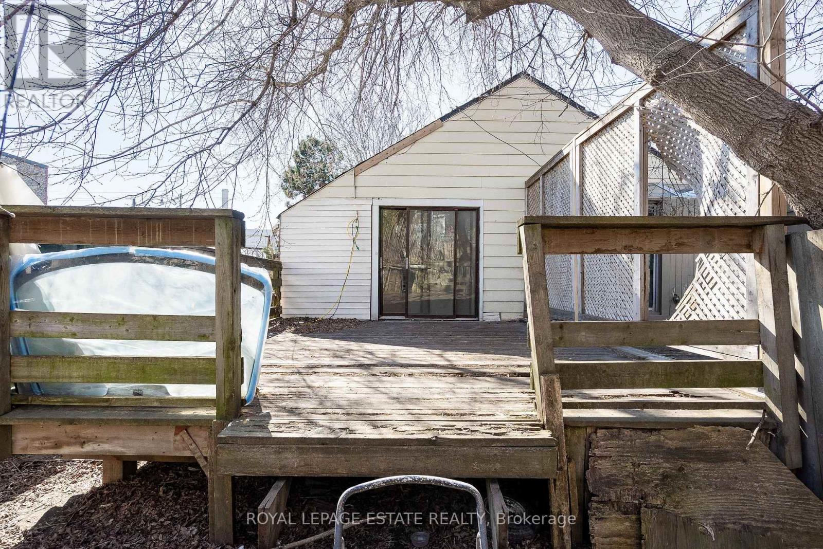 876 Eastern Avenue, Toronto, Ontario  M4L 1A3 - Photo 27 - E12185485