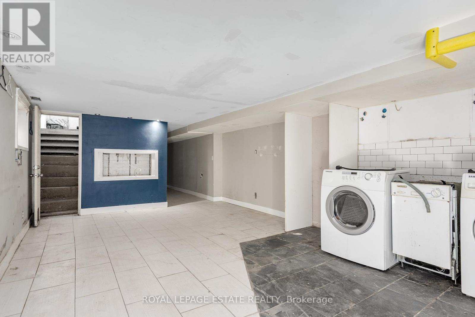 874 Eastern Avenue, Toronto, Ontario  M4L 1A3 - Photo 24 - E12185483