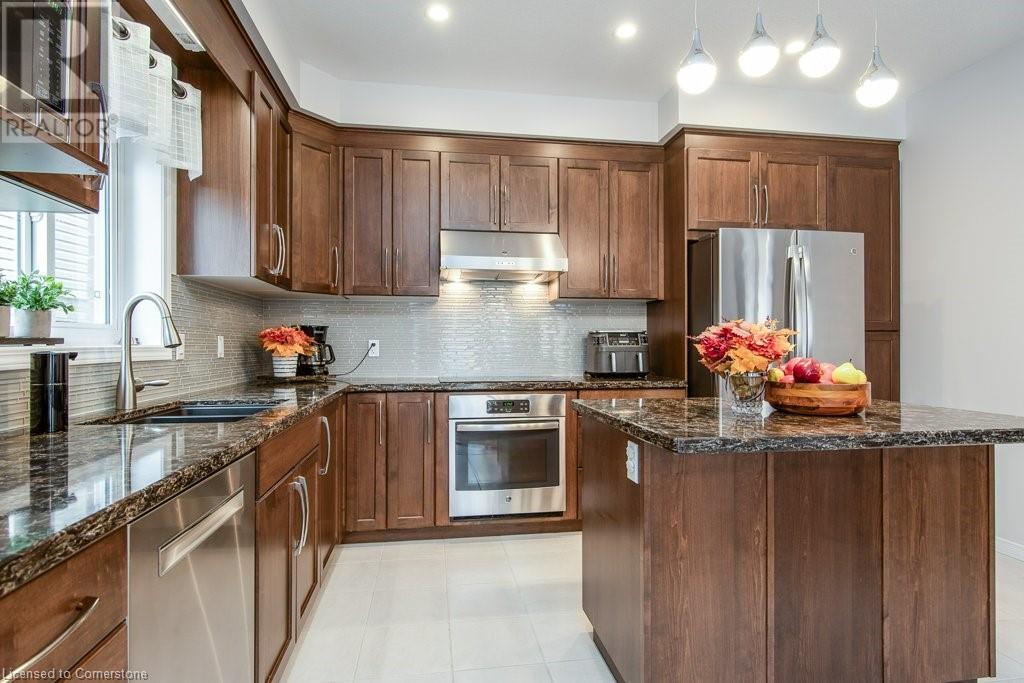 573 Sundew Drive, Waterloo, Ontario  N2V 0B9 - Photo 10 - 40736080