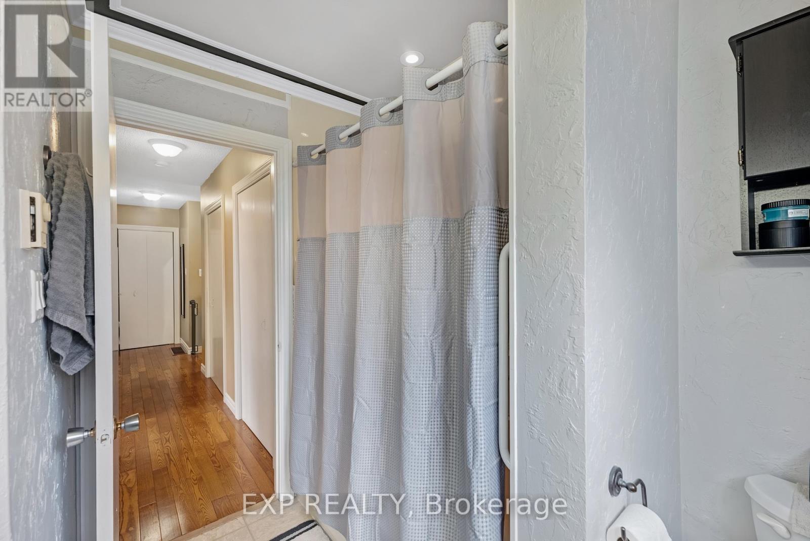 7 Queen Street, Brock, Ontario  L0E 1E0 - Photo 22 - N12188248