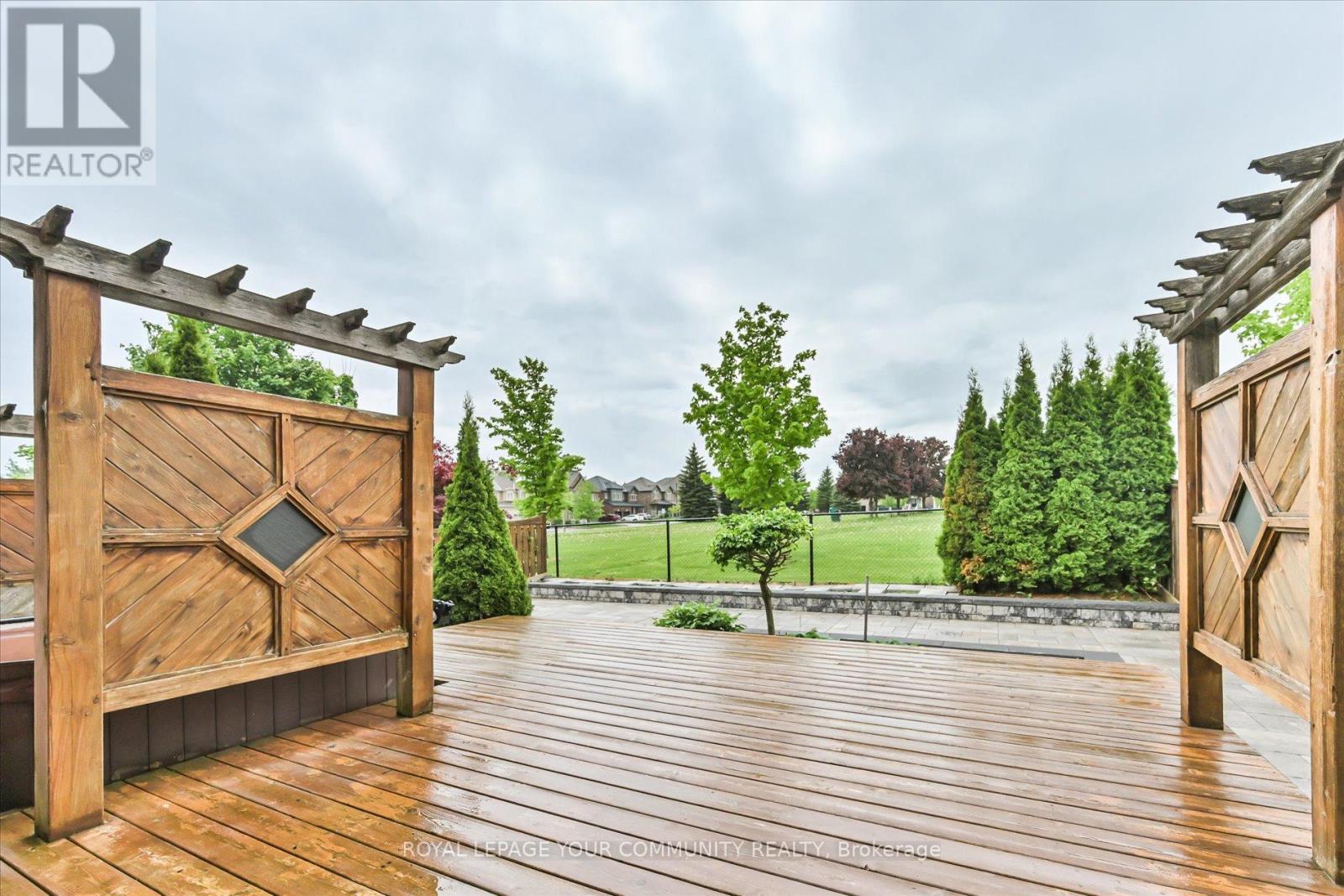 8 Highland Terrace, Bradford West Gwillimbury, Ontario  L3Z 3E8 - Photo 27 - N12185392