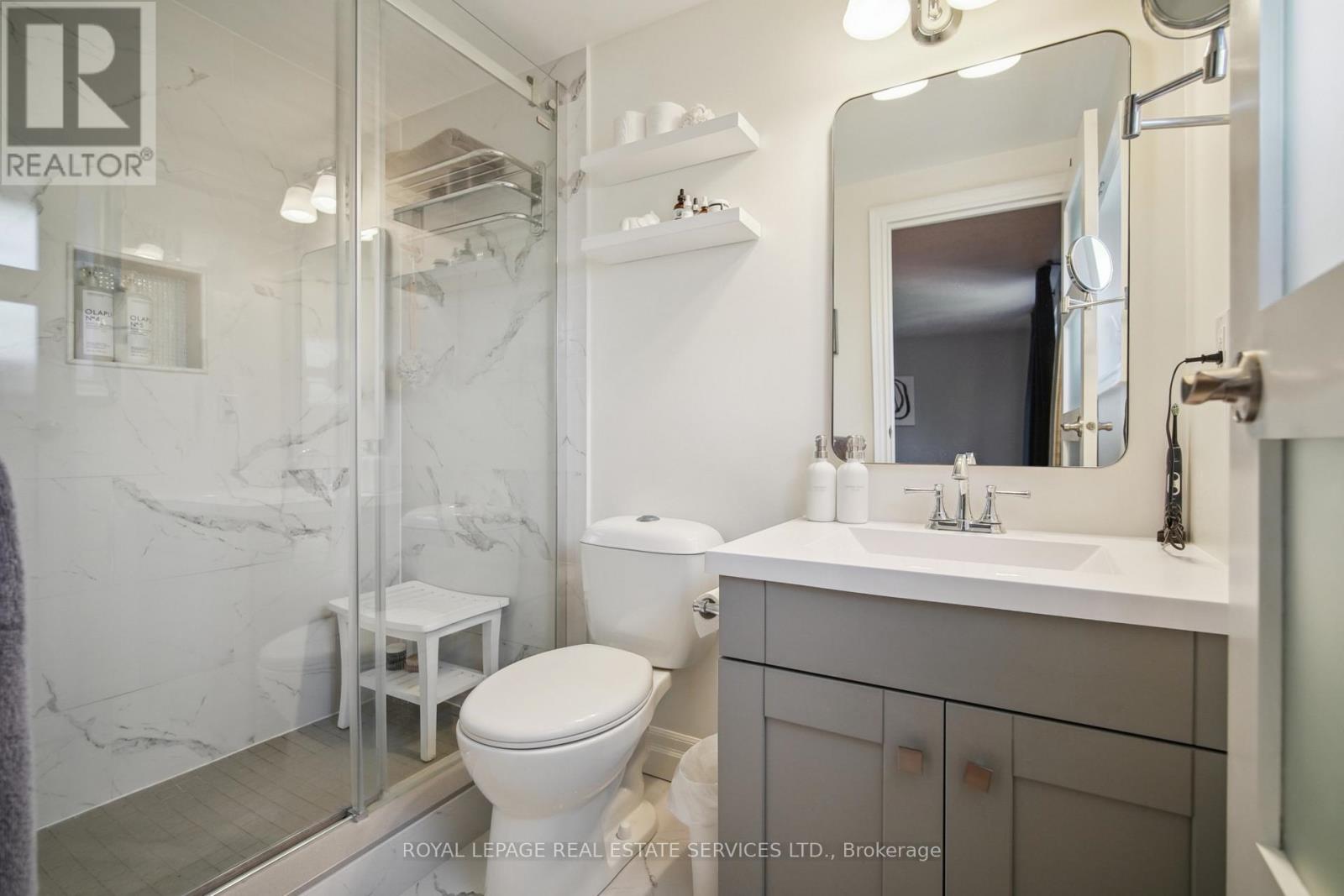 4216 Petersburg Crescent, Mississauga (Rathwood), Ontario  L4Z 2T3 - Photo 14 - W12188220