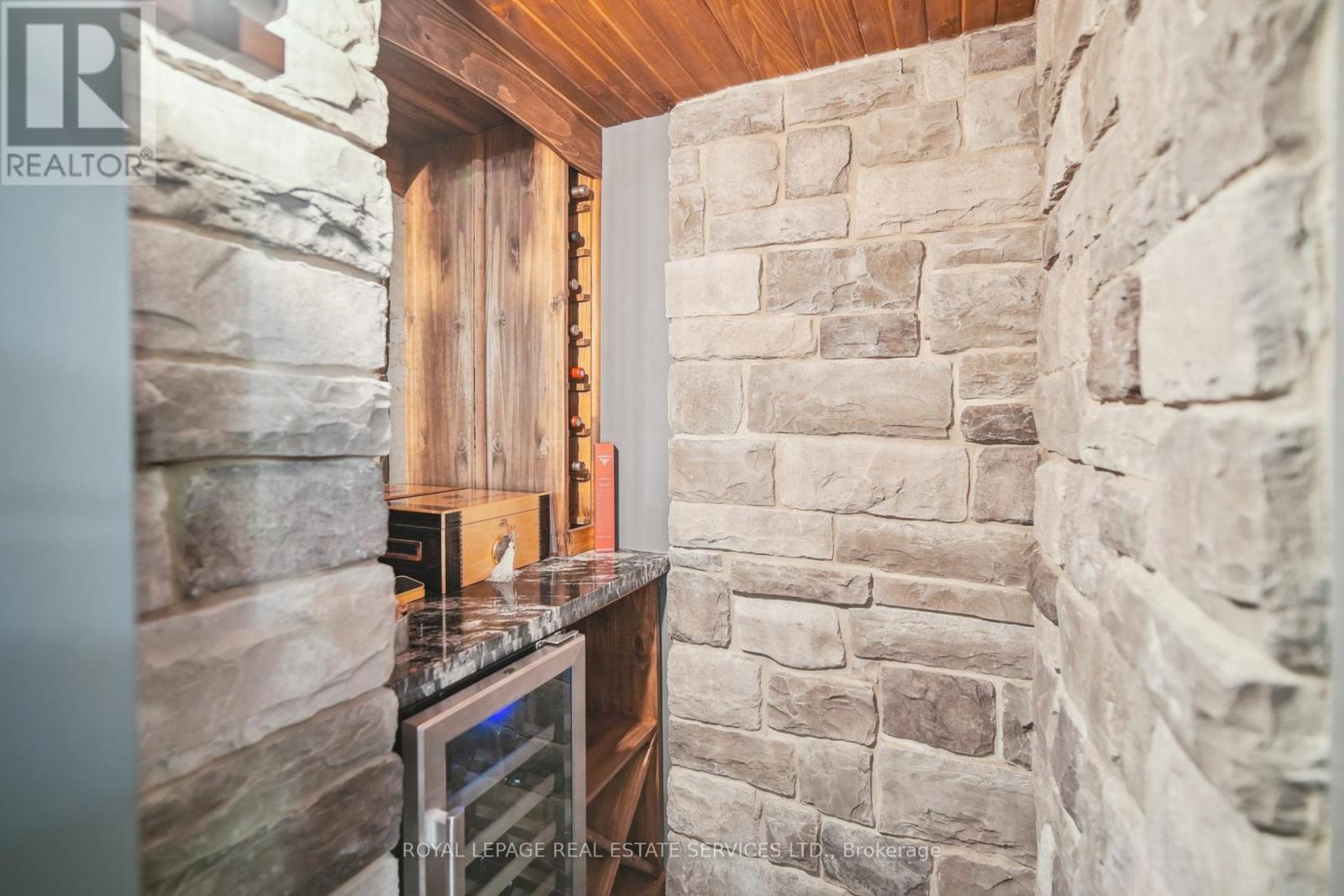 4216 Petersburg Crescent, Mississauga (Rathwood), Ontario  L4Z 2T3 - Photo 21 - W12188220