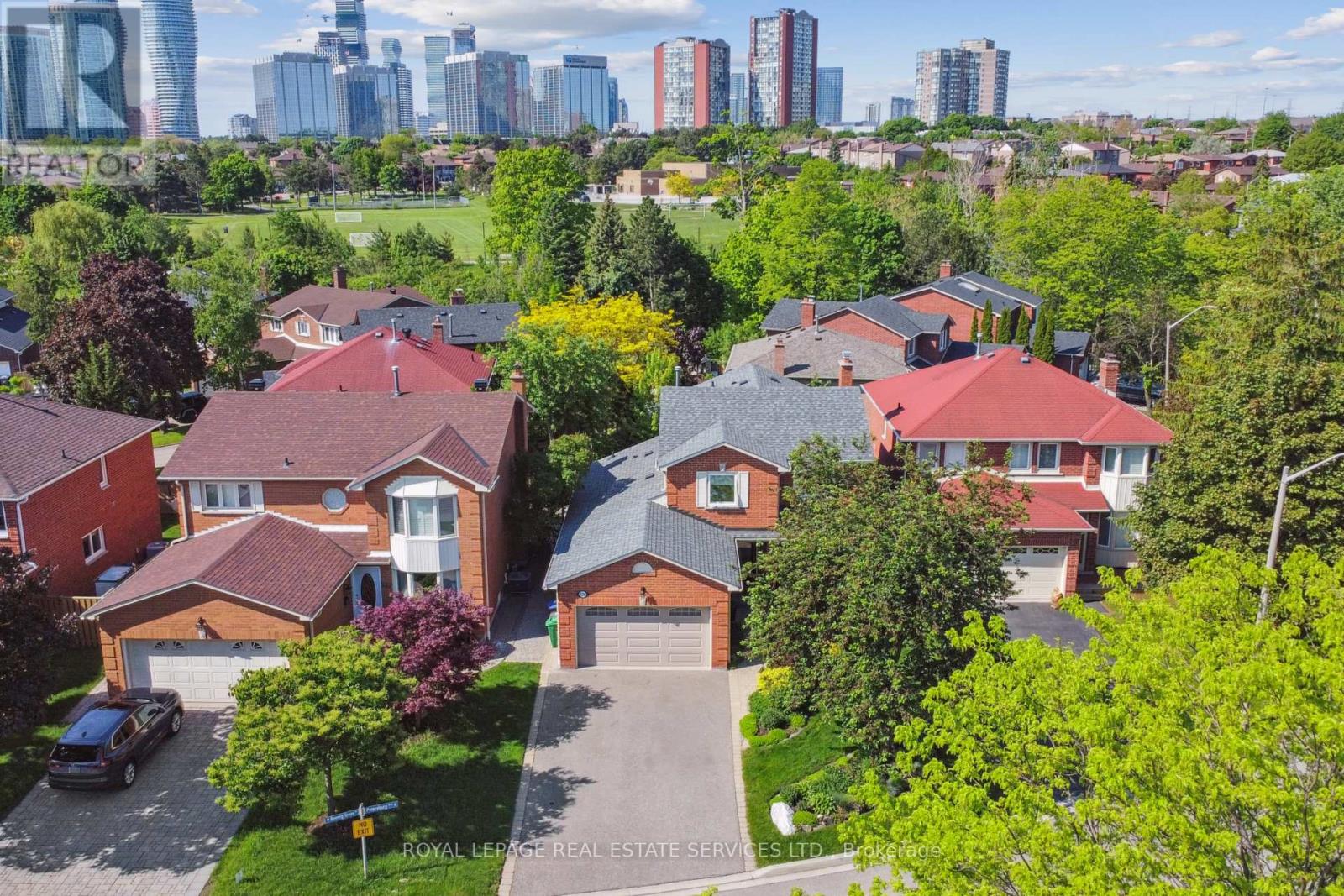 4216 Petersburg Crescent, Mississauga (Rathwood), Ontario  L4Z 2T3 - Photo 30 - W12188220