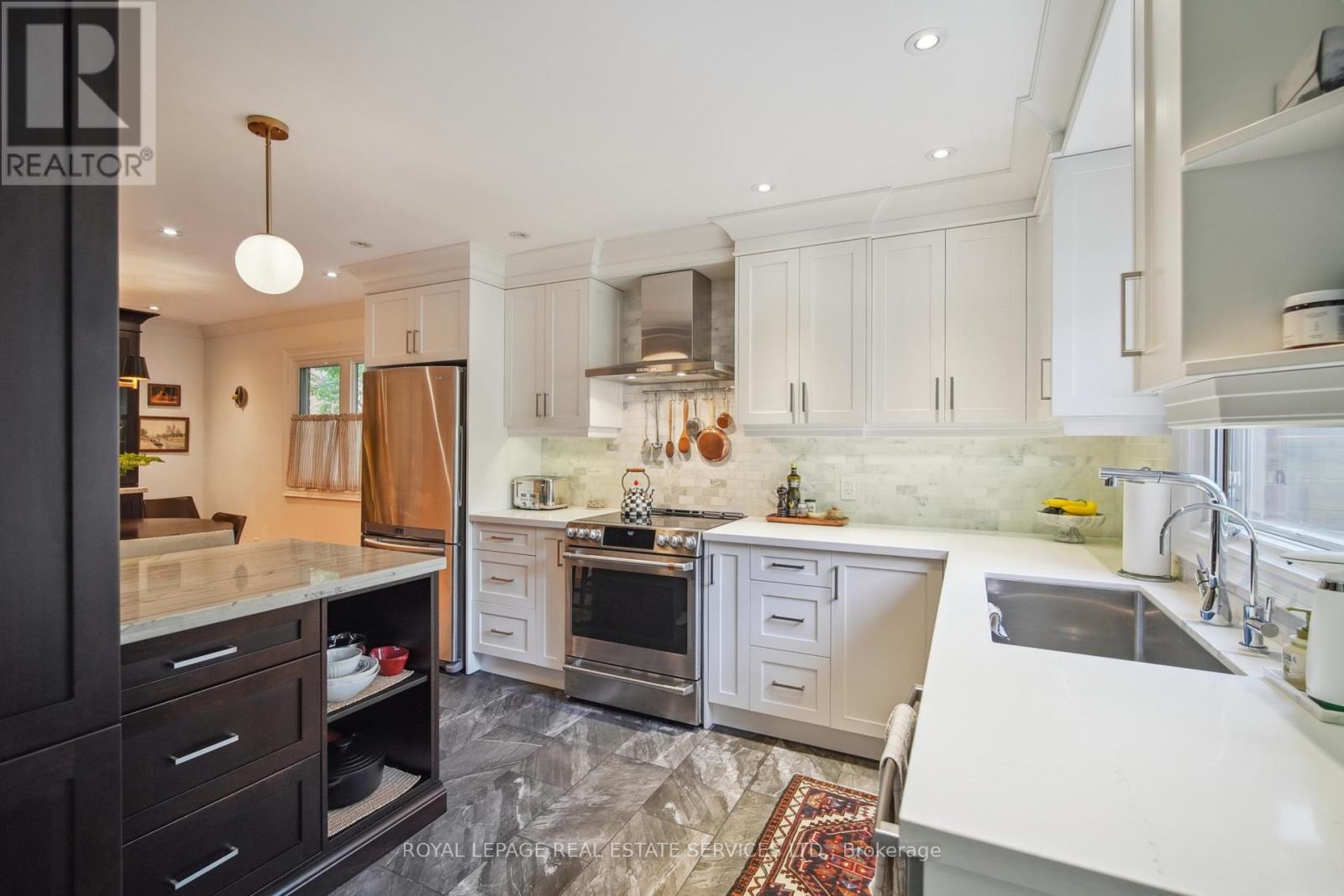 4216 Petersburg Crescent, Mississauga (Rathwood), Ontario  L4Z 2T3 - Photo 9 - W12188220