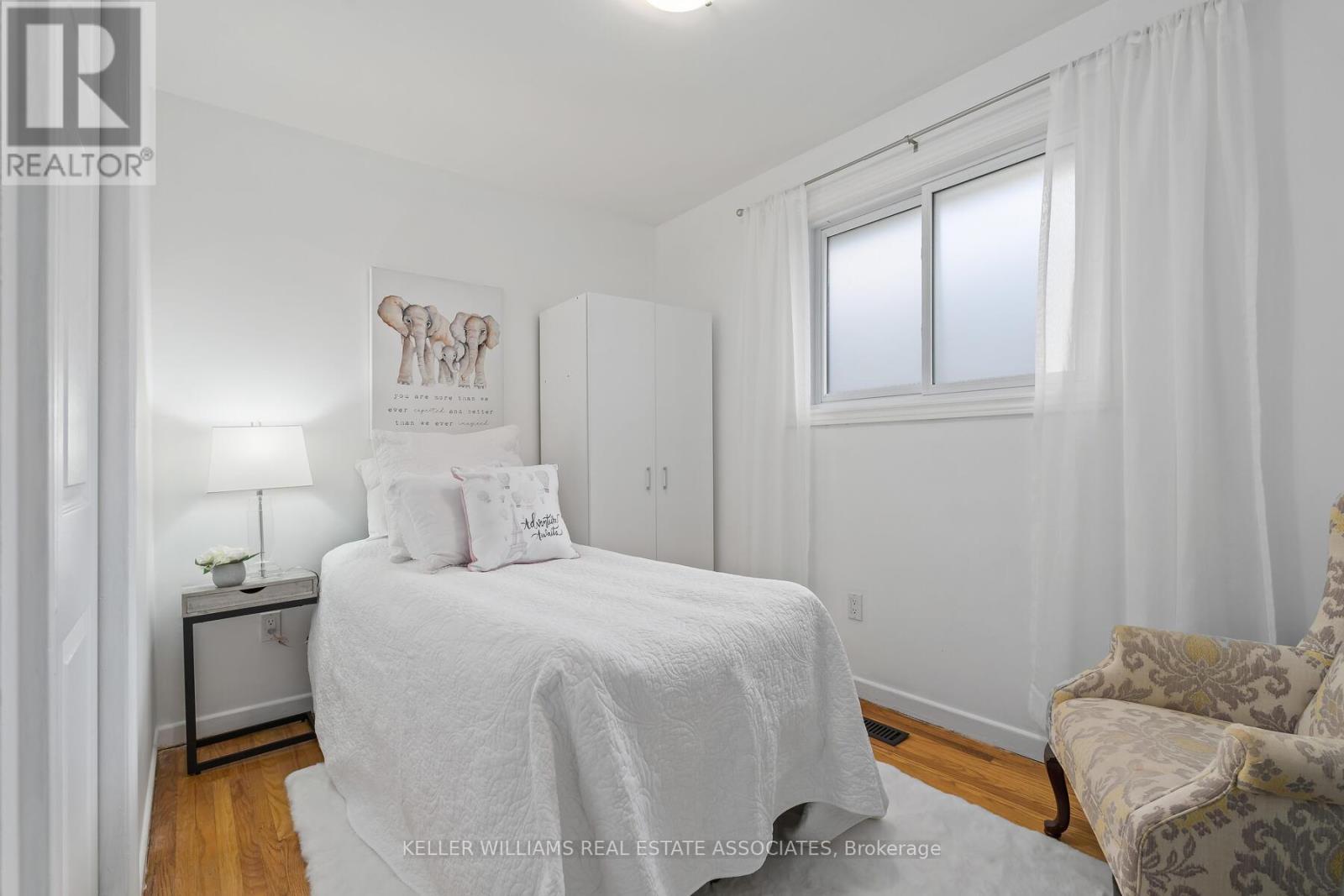 67 Moore Park Crescent, Halton Hills (Georgetown), Ontario  L7G 2T5 - Photo 18 - W12188226