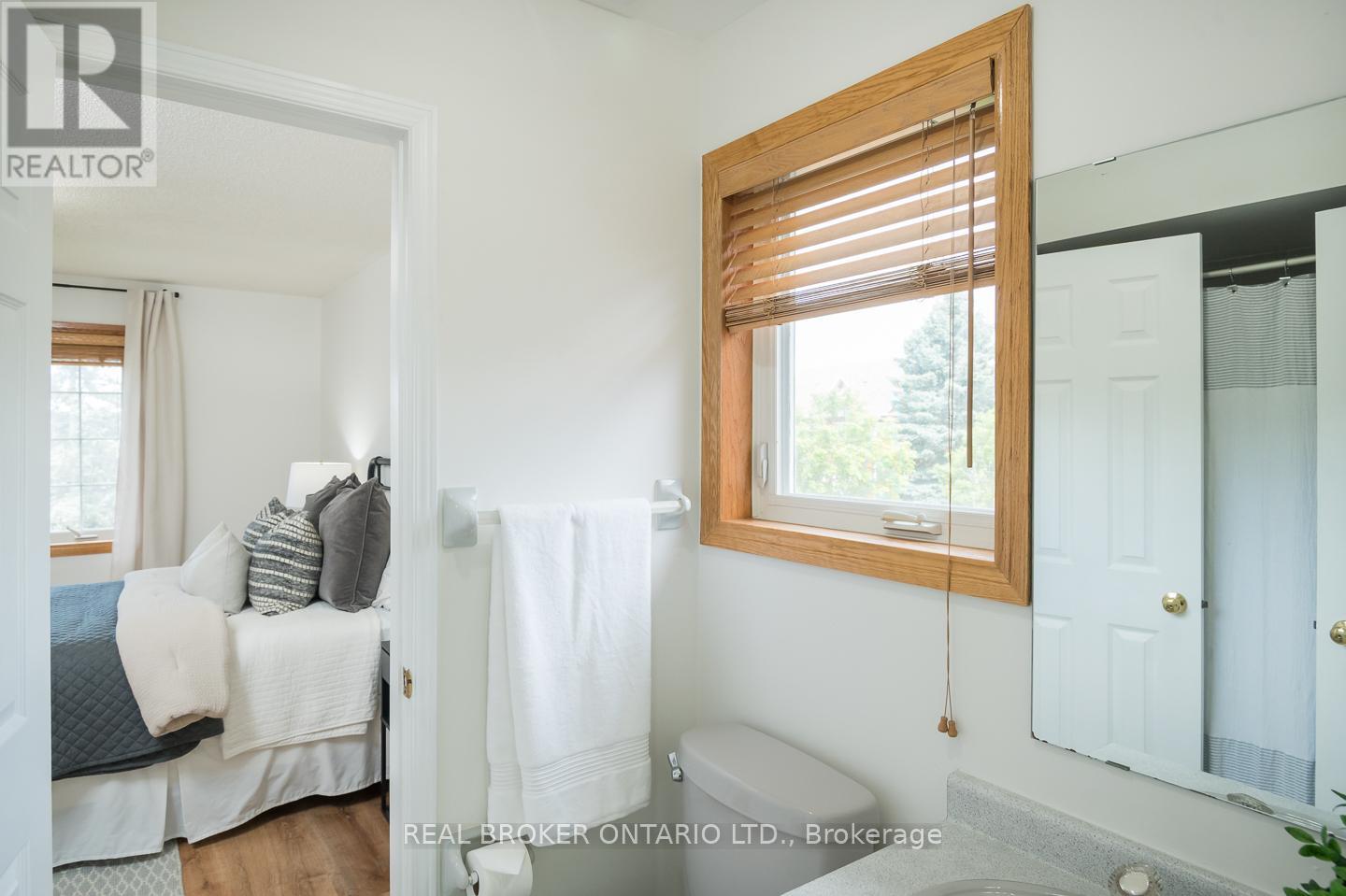 3751 Bishop Strachan Court, Mississauga (Lisgar), Ontario  L5N 6N9 - Photo 33 - W12188234