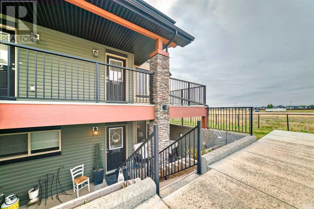 1102, 2461 Baysprings Link Sw, Airdrie, Alberta  T4B 4C6 - Photo 23 - A2222030