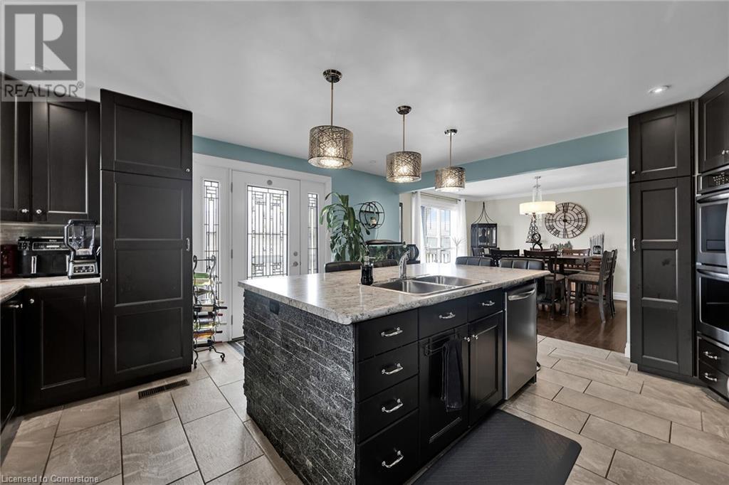 423 George Street, Dunnville, Ontario  N1A 2T8 - Photo 6 - 40705846