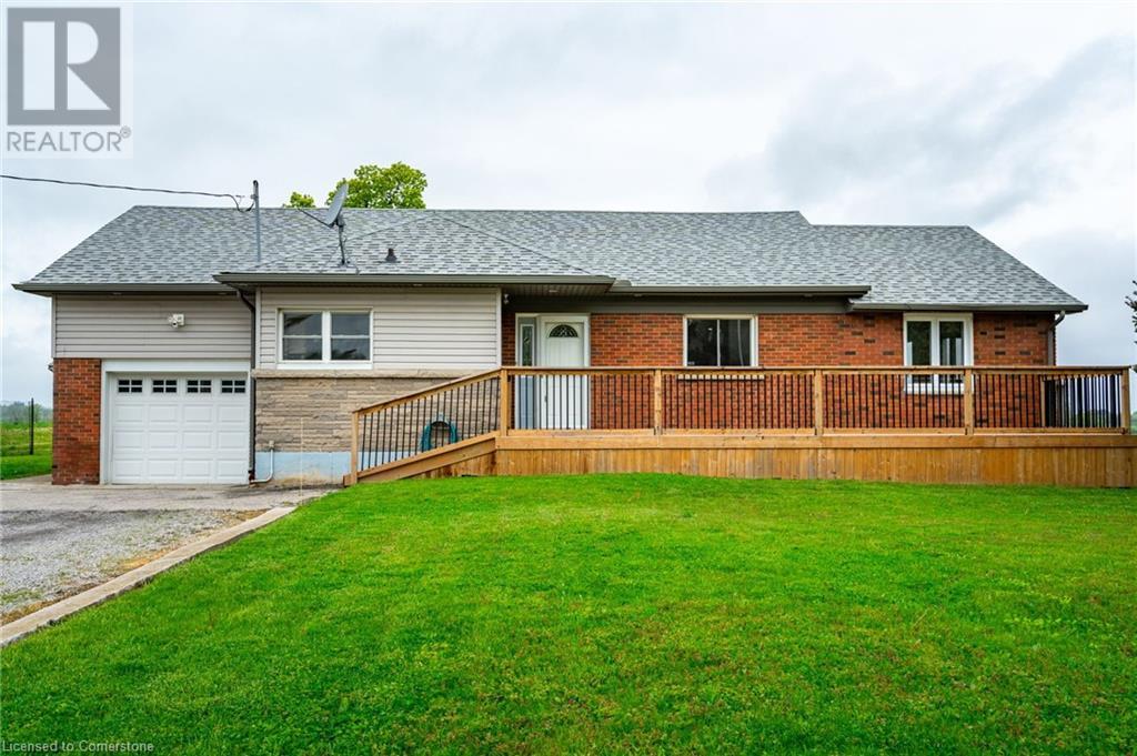 Property at 579 THIRD Road E image 1