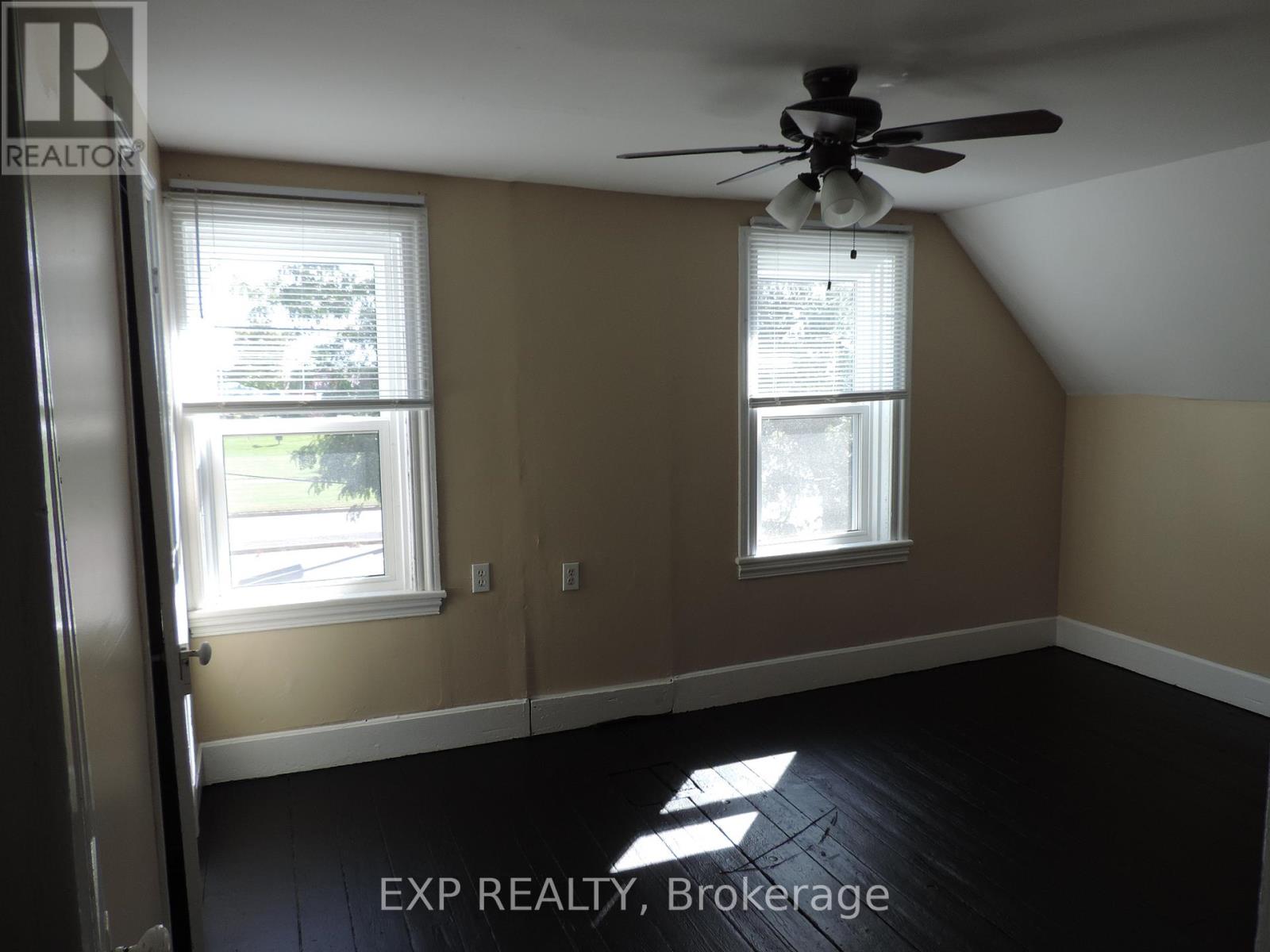 231 Water Street W, Cornwall, Ontario  K6J 1A4 - Photo 11 - X12188238