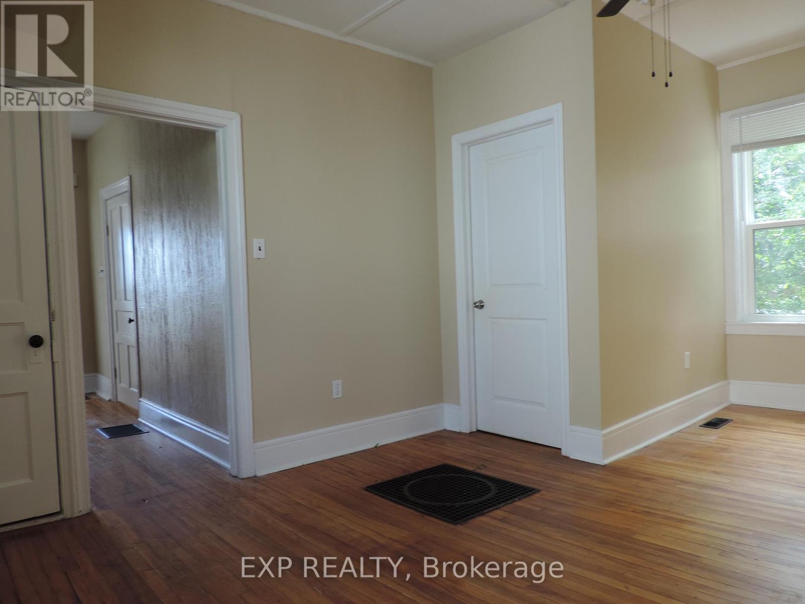 231 Water Street W, Cornwall, Ontario  K6J 1A4 - Photo 16 - X12188238