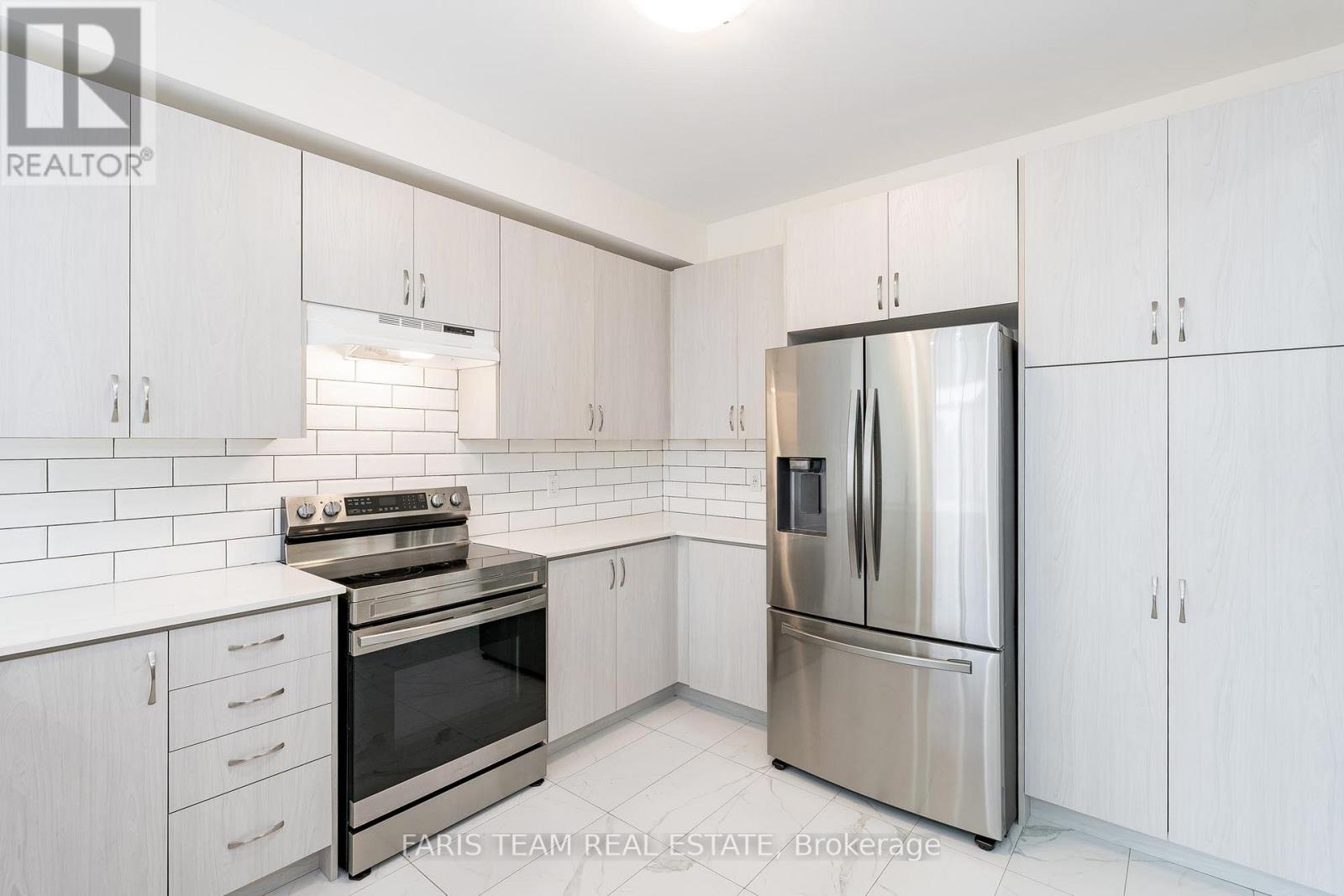 2201 Lozenby Street, Innisfil, Ontario  L9S 0M9 - Photo 5 - N12185446