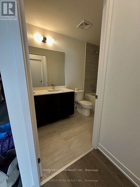 721 - 2 David Eyer Road, Richmond Hill, Ontario  L4S 0N6 - Photo 9 - N12185476