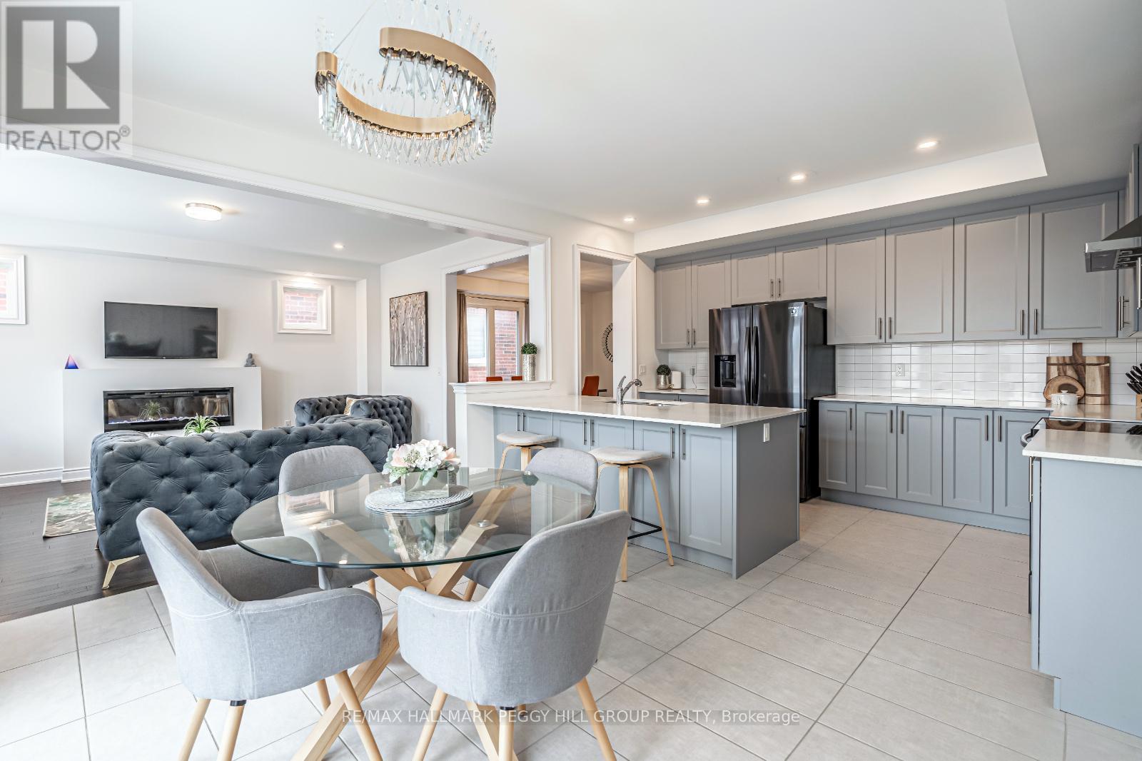 1408 Blackmore Street, Innisfil, Ontario  L9S 0P2 - Photo 7 - N12185629