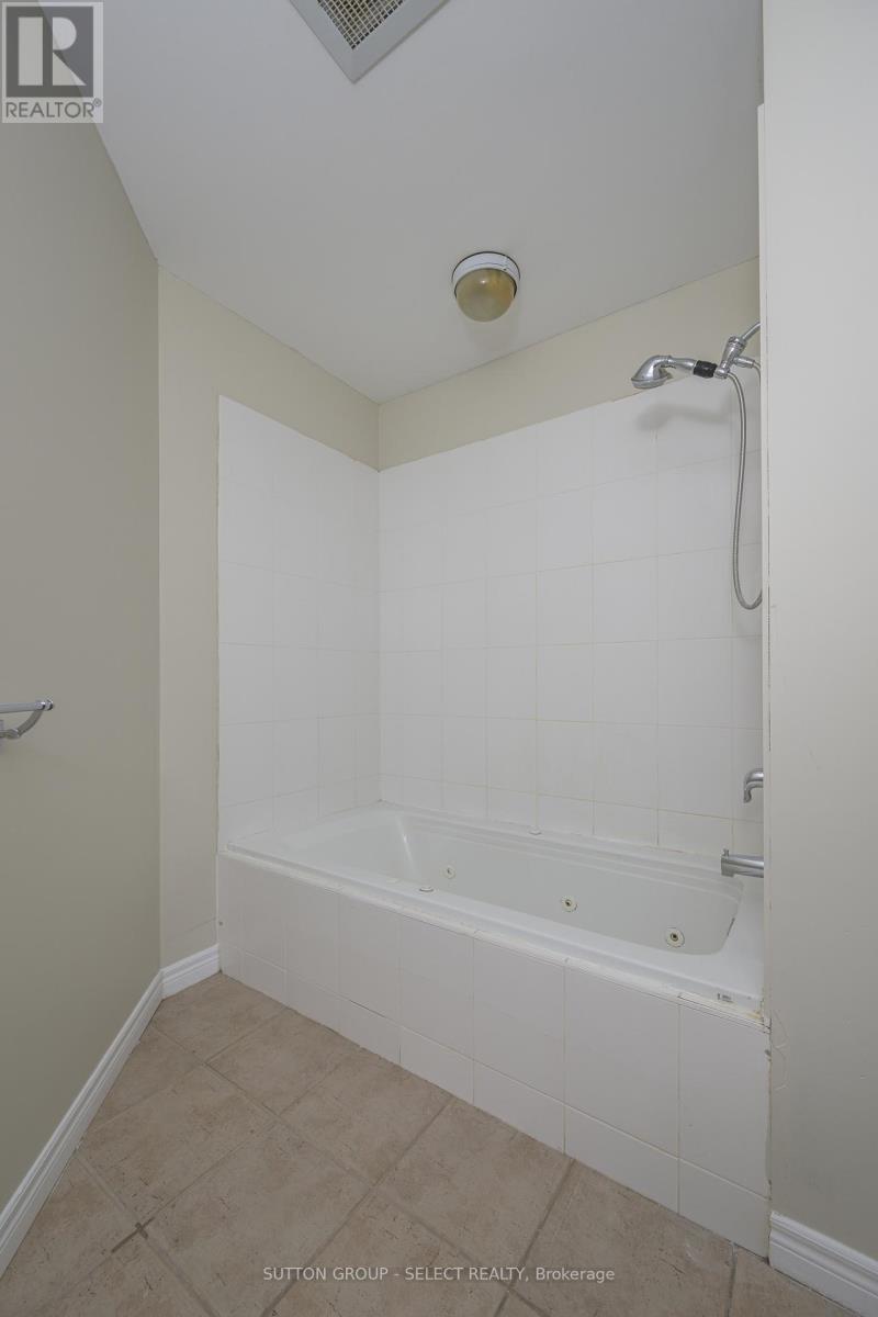 306 - 435 Colborne Street, London East, Ontario  N6B 2T2 - Photo 9 - X12185391