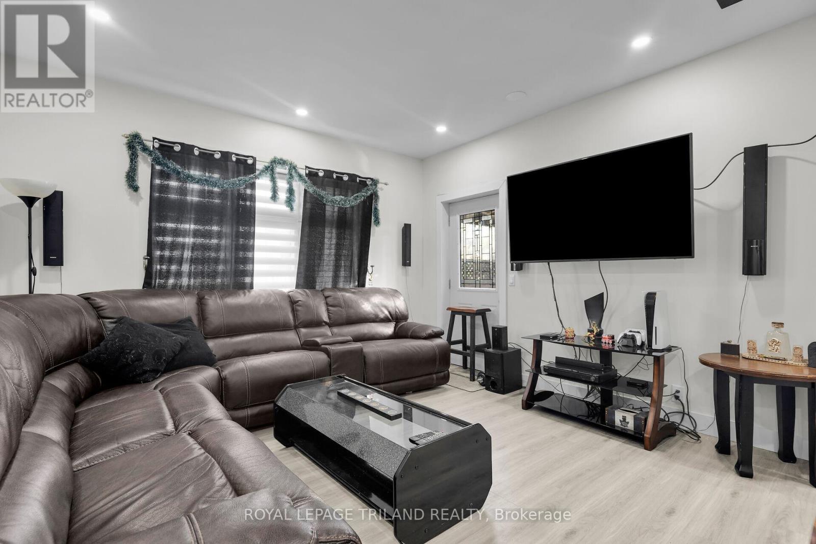 94 Stanley Street, London South, Ontario  N6C 1B1 - Photo 26 - X12185409