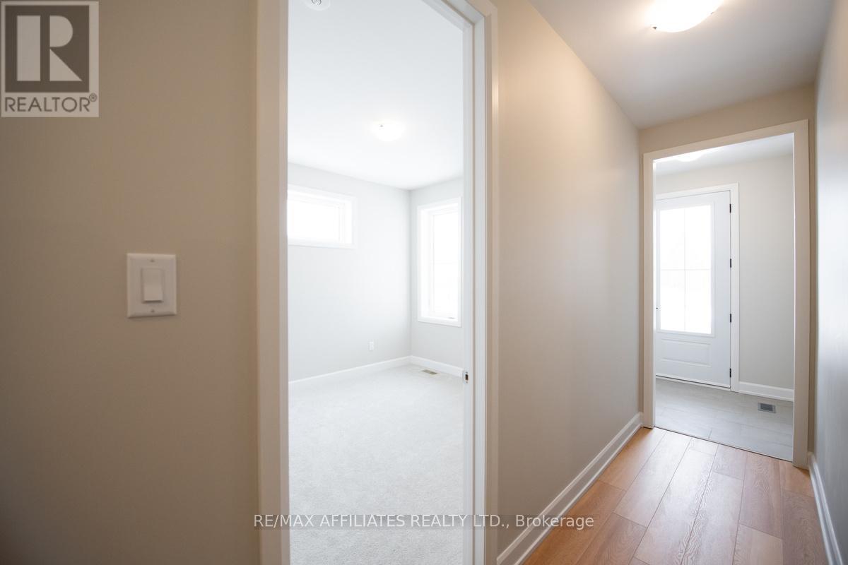 103 Rabb Street, Smiths Falls, Ontario  K7A 0L6 - Photo 4 - X11961519