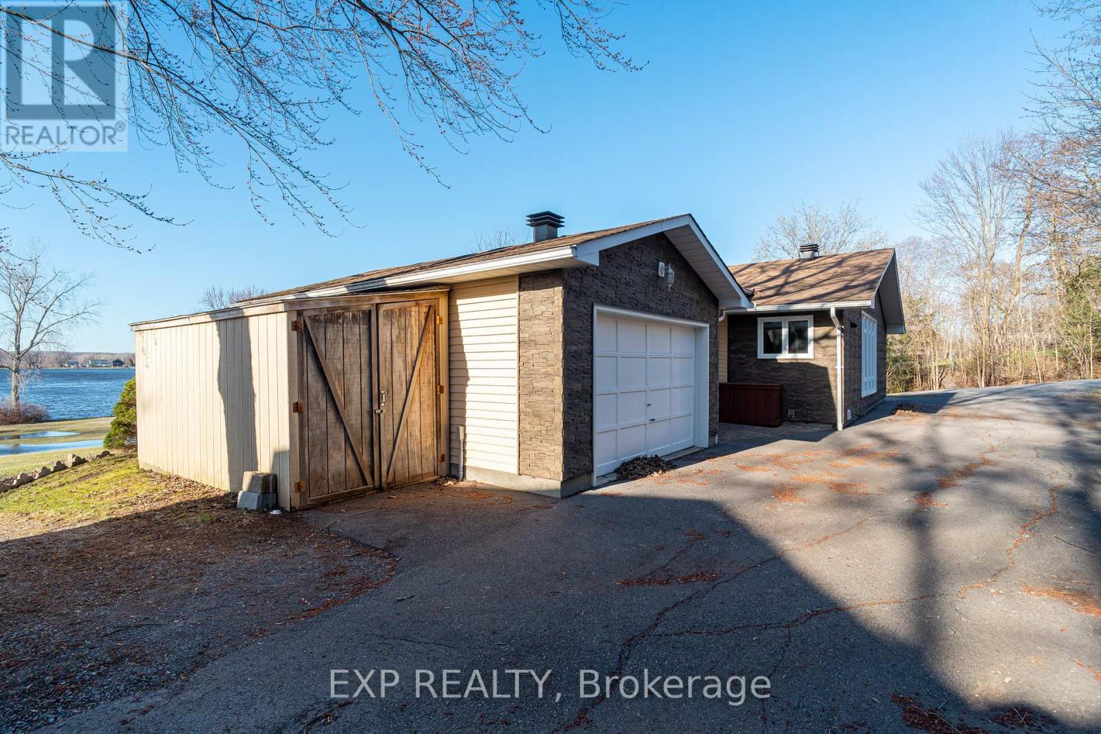 2577 Regional 174 Road, Ottawa, Ontario  K4C 1E5 - Photo 33 - X12183405
