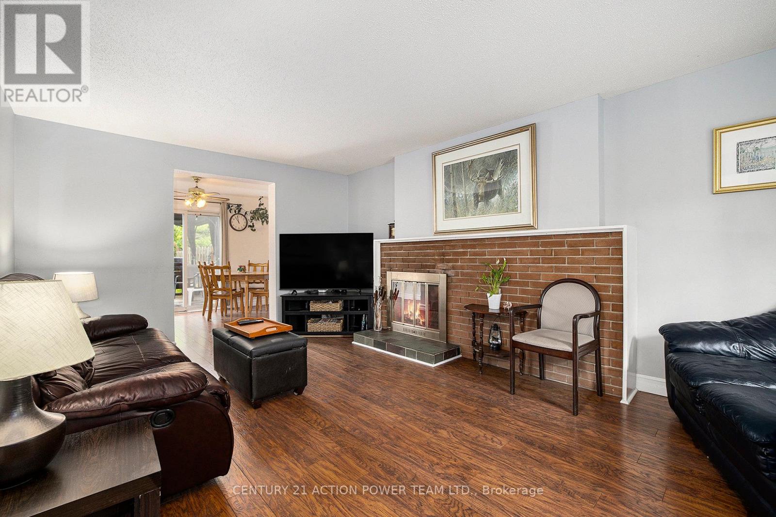 1829 Cloverlawn Crescent, Ottawa, Ontario  K1J 6V6 - Photo 9 - X12183455