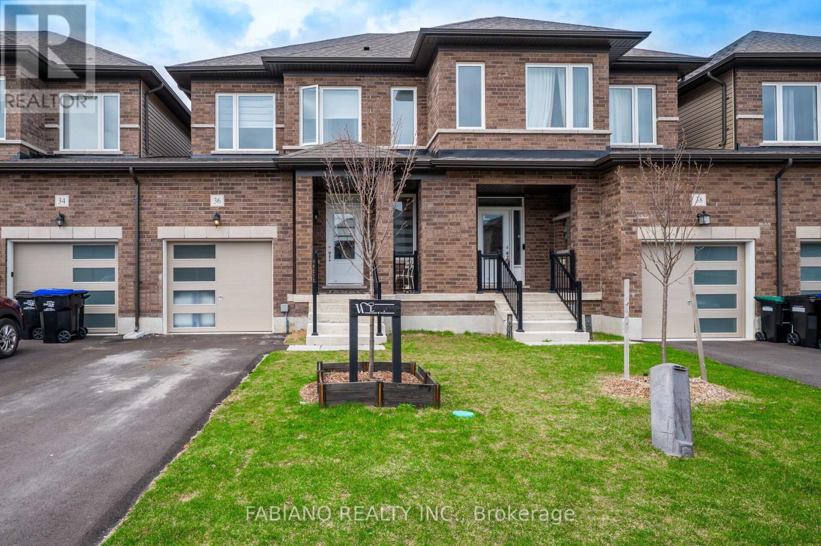 36 Autumn Drive, Wasaga Beach, Ontario  L9Z 0K7 - Photo 1 - S12185440
