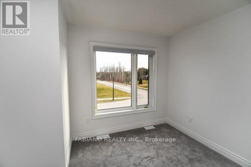 36 Autumn Drive, Wasaga Beach, Ontario  L9Z 0K7 - Photo 21 - S12185440