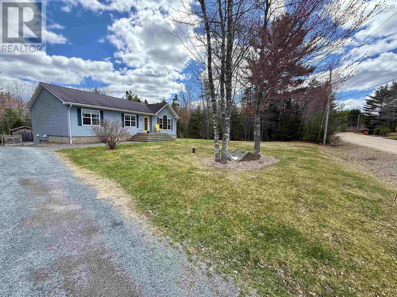 Property at 30 Schooner Drive image 4