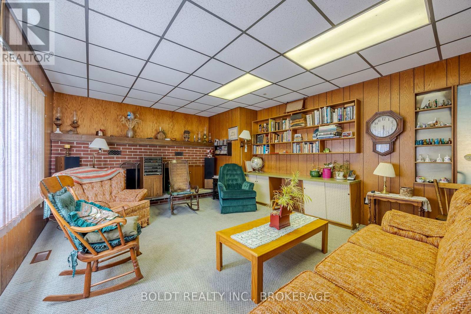 Property at 1828 DECEW ROAD image 3