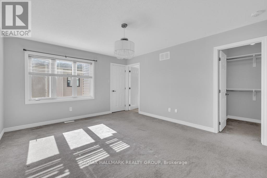 600 Parade Drive, Ottawa, Ontario  K2S 0Y5 - Photo 18 - X12185491
