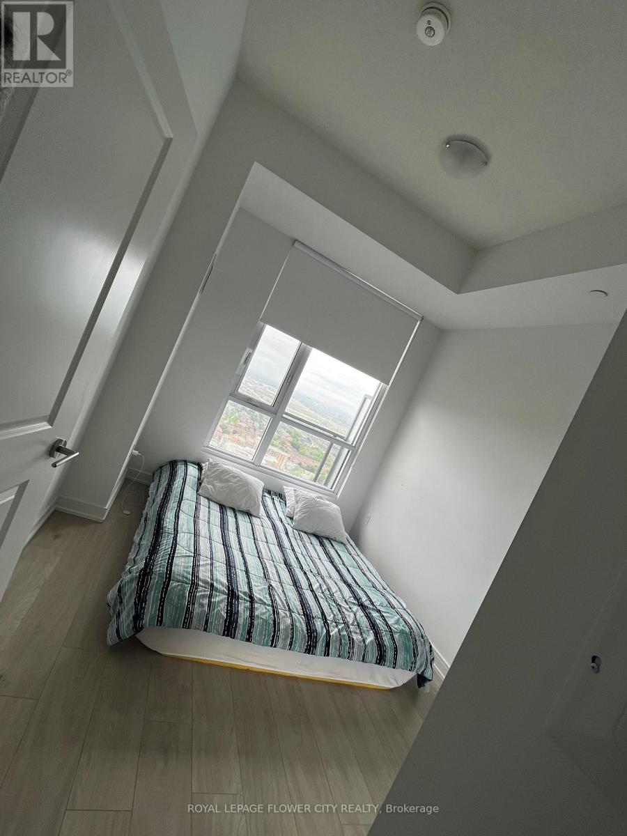 LPH22 - 8 NAHANI WAY NE, Mississauga, Ontario