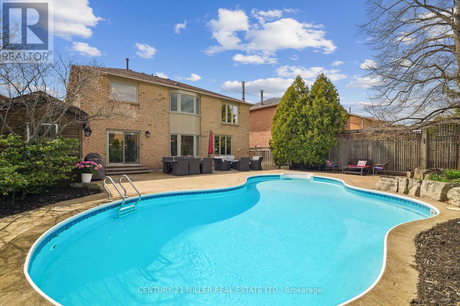 1372 Wheelwright Road, Oakville, Ontario  L6M 2Z2 - Photo 36 - W12185494