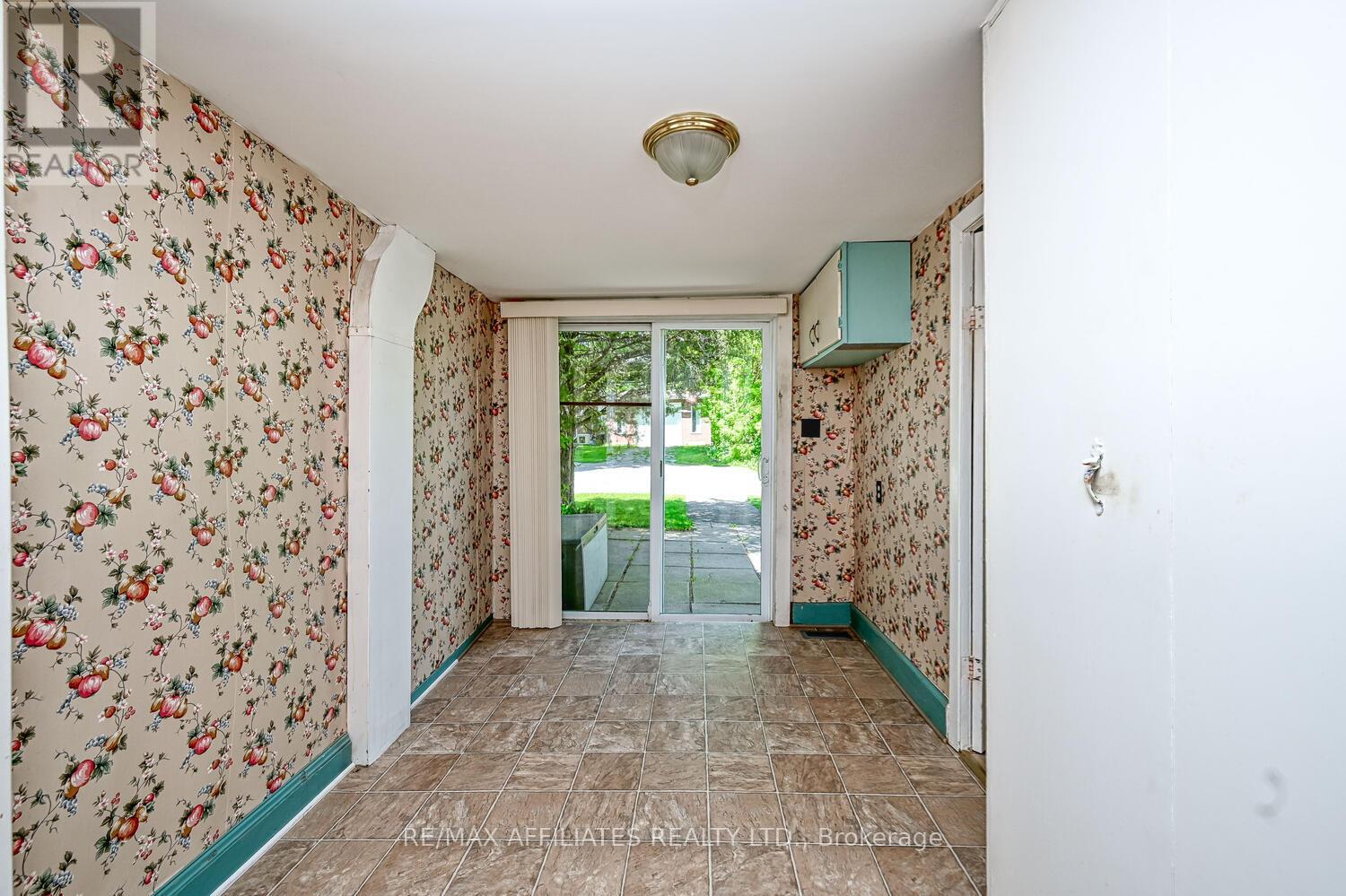 5 Strathcona Street, Smiths Falls, Ontario  K7A 1V6 - Photo 17 - X12185587